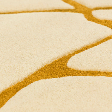 Ambre wool rug, close-up of the pile texture