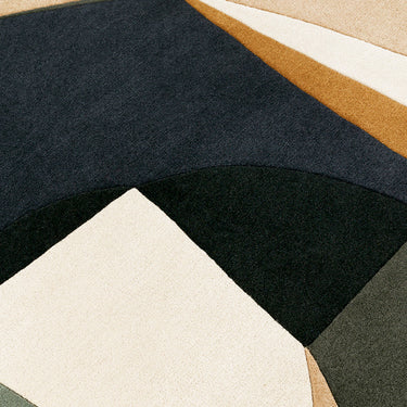 Close-up of Polia Autumn hand-tufted wool pile, Toulemonde Bochart