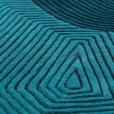 Tumulus wool rug in Blue, close-up detail