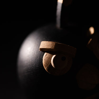 Boyhood x Angry Birds Bomb Oak Collectible – view 5, Boyhood Denmark
