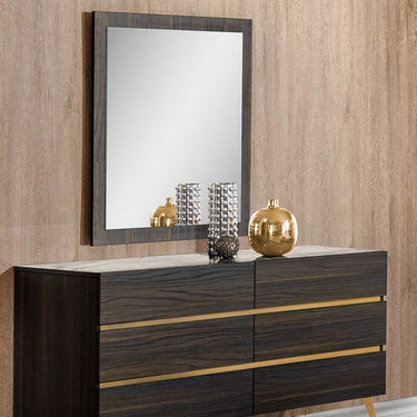 Nova Domus Velondra Eastern King Eucalypto Marble Bedroom Set