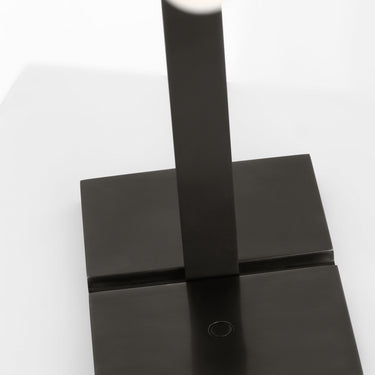 Designer LED table lamp with natural bronze finish that patinas over time, Linea 15 by Kelly Wearstler