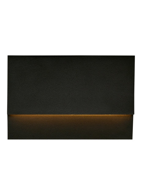 Krysen Outdoor Wall/Step Light | Visual Comfort Modern