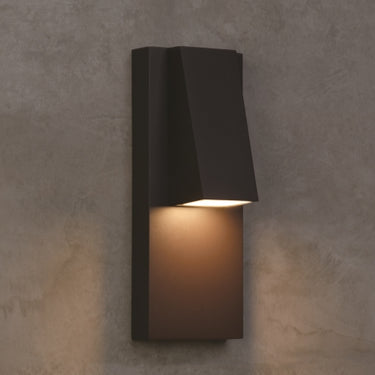 Peak Outdoor Wall Sconce | Visual Comfort Modern