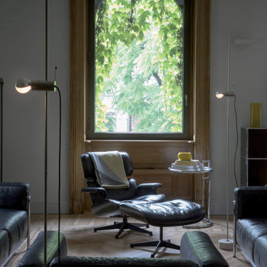 Italian designer Agnoli floor lamp by Tito Agnoli with precision directed reading light