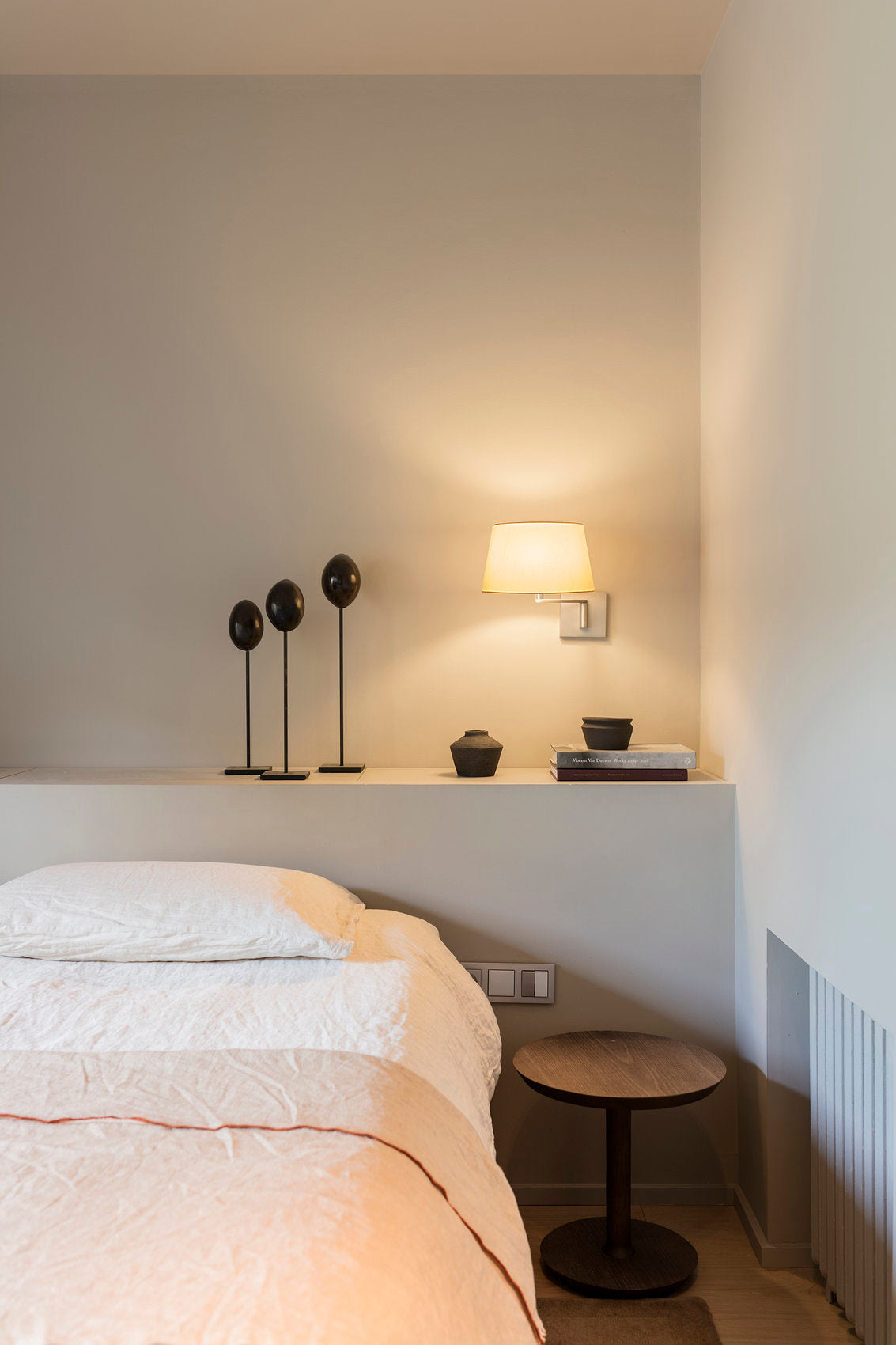 Santa & Cole Americana Wall Lamp
