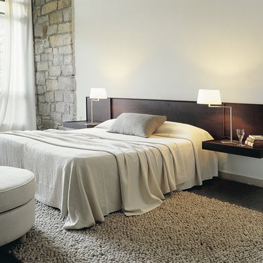 Contemporary Spanish design table lamp with adjustable arm for bedrooms