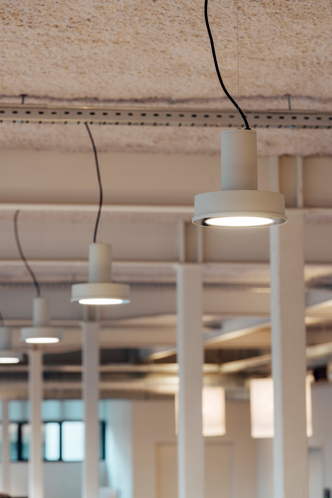Santa & Cole Arne S Domus Pendant Light