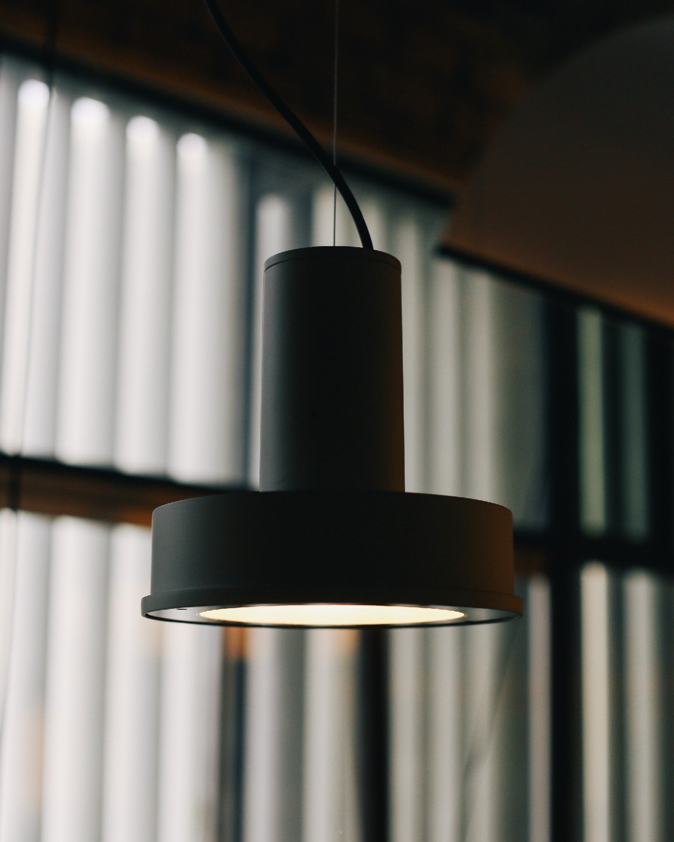 Santa & Cole Arne S Domus Pendant Light