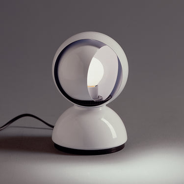 Vico Magistretti Eclisse Mid-Century Modern Table Lamp by Artemide, White
