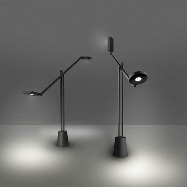 Equilibrist Table Lamp: Dual-Head Dimmable Lighting by Artemide