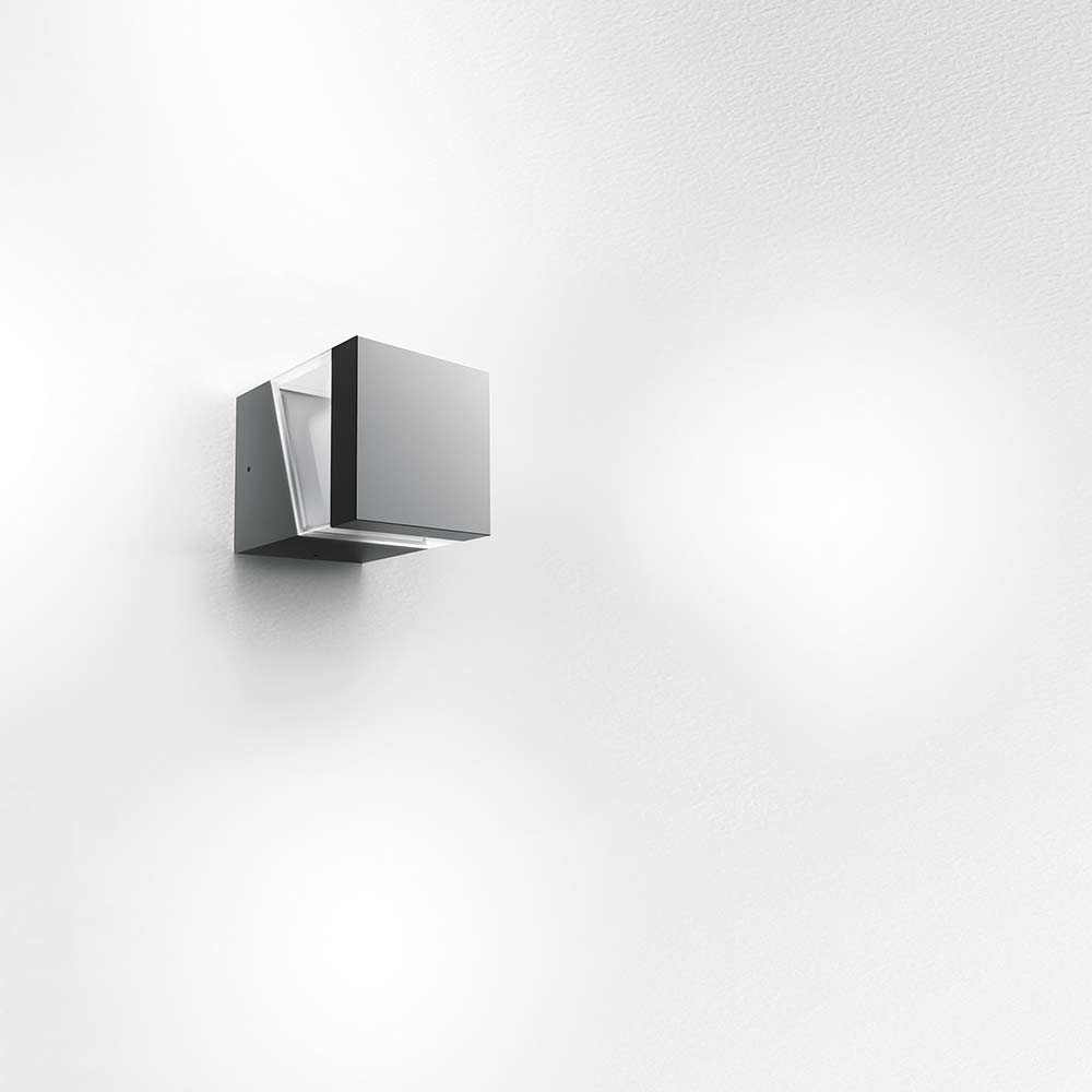 Artemide Tetragono Outdoor Wall Light