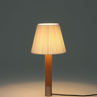 Modern classic Santa & Cole Basica M1 Table Lamp