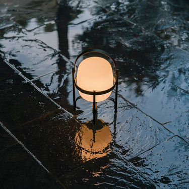 Santa & Cole Cestita Alubat Table Lamp
