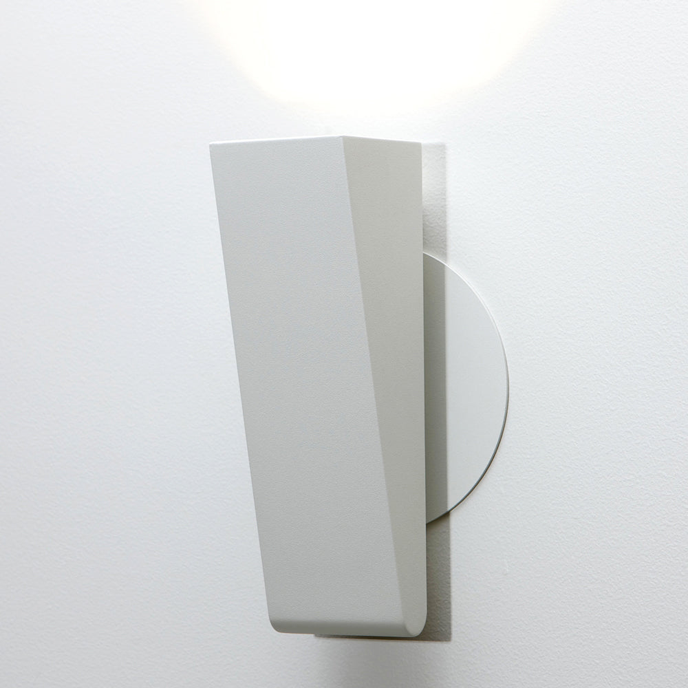 Cuneo Outdoor Mini Wall/Path Light by Artemide