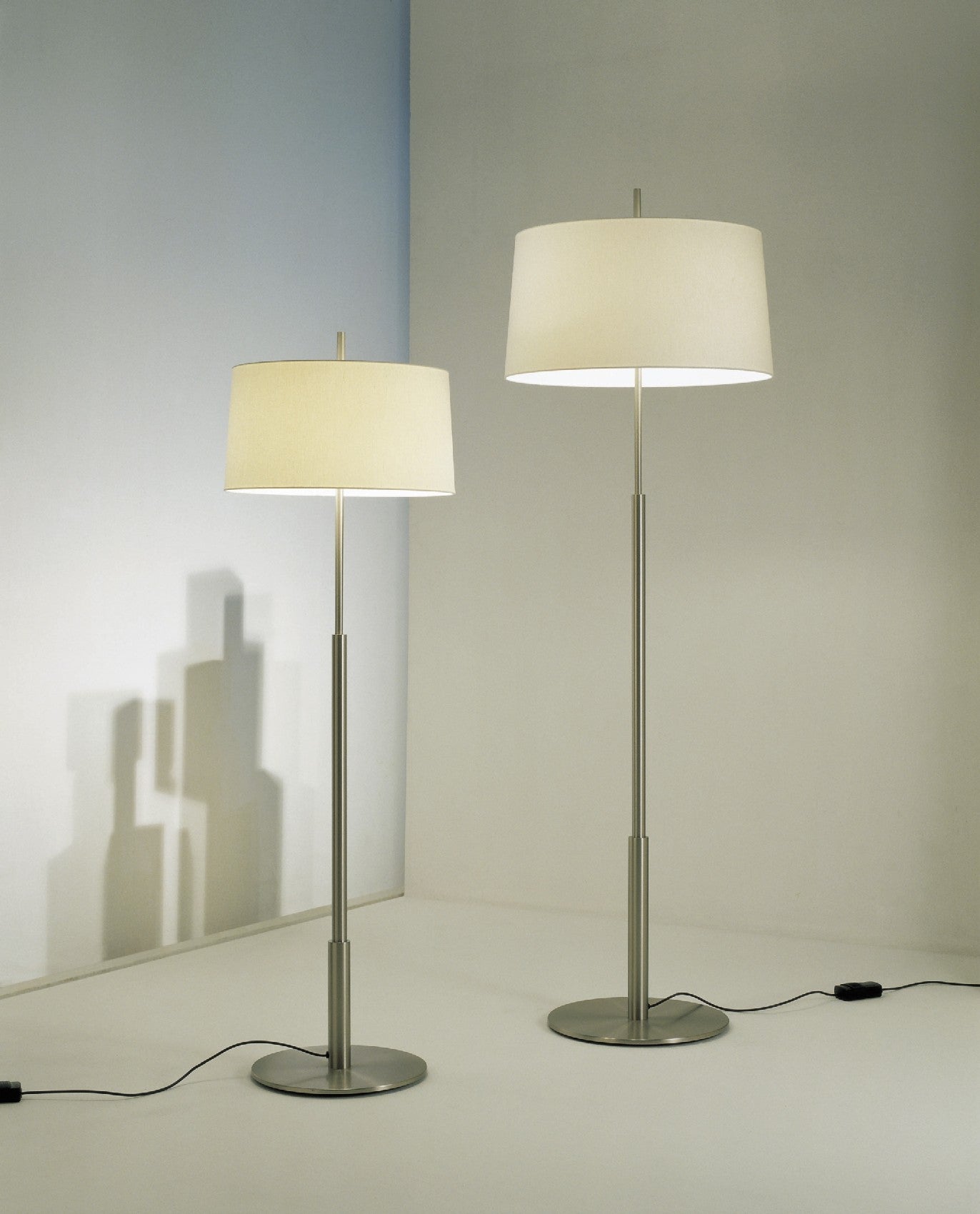 Santa & Cole Diana Mayor Floor Lamp