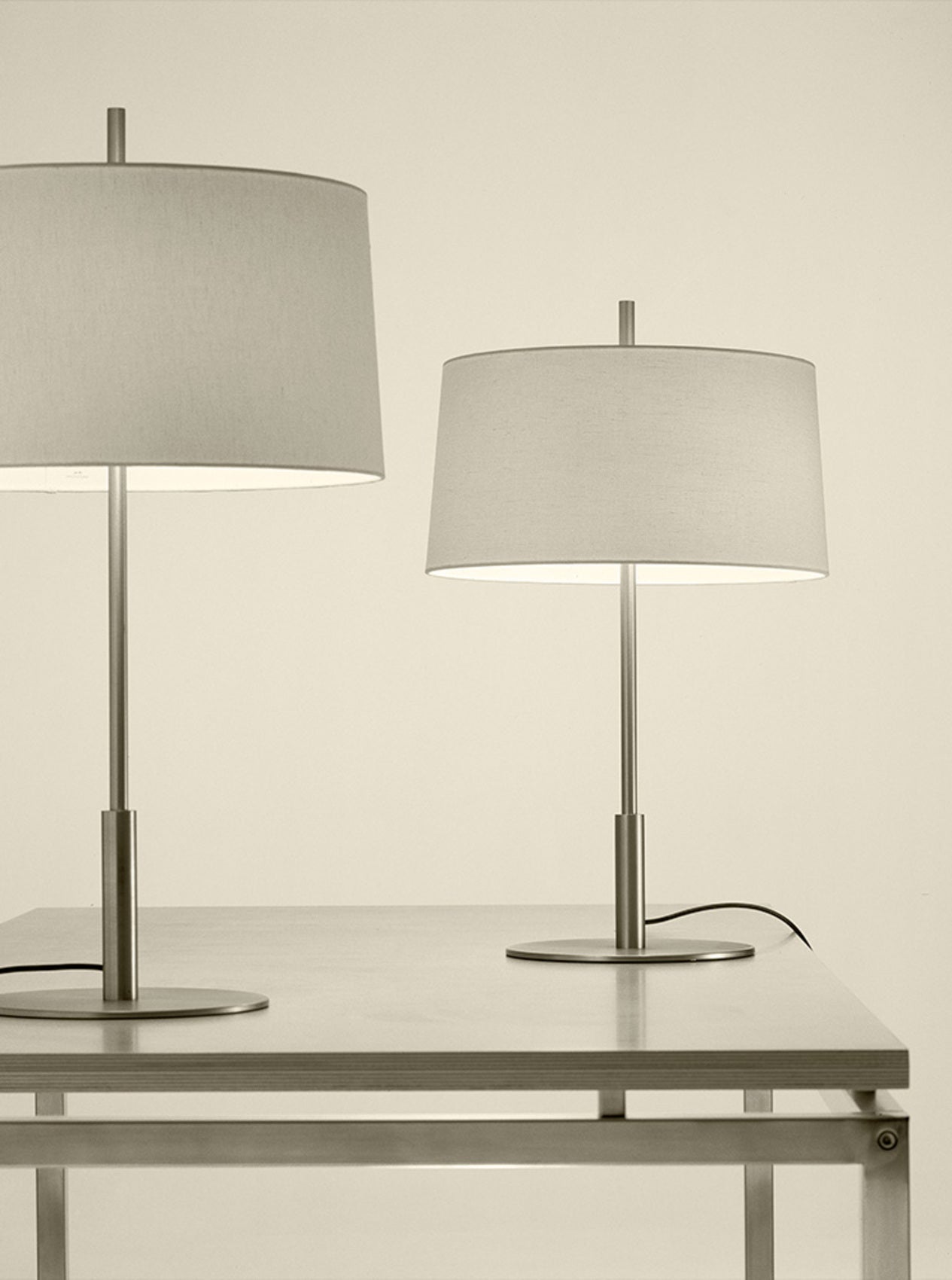 Santa & Cole Diana Menor Table Lamp