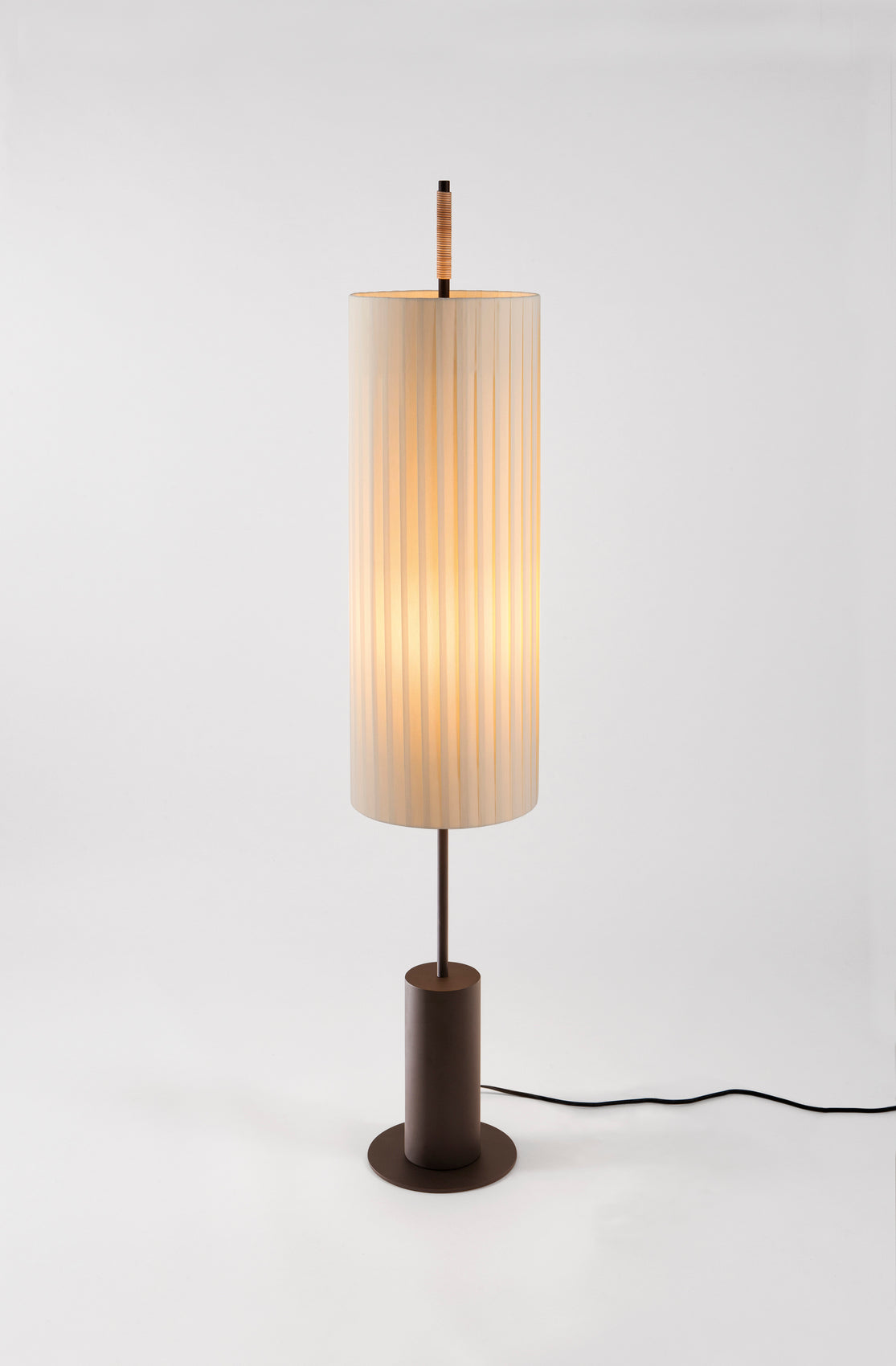 Santa & Cole Dorica Floor Lamp