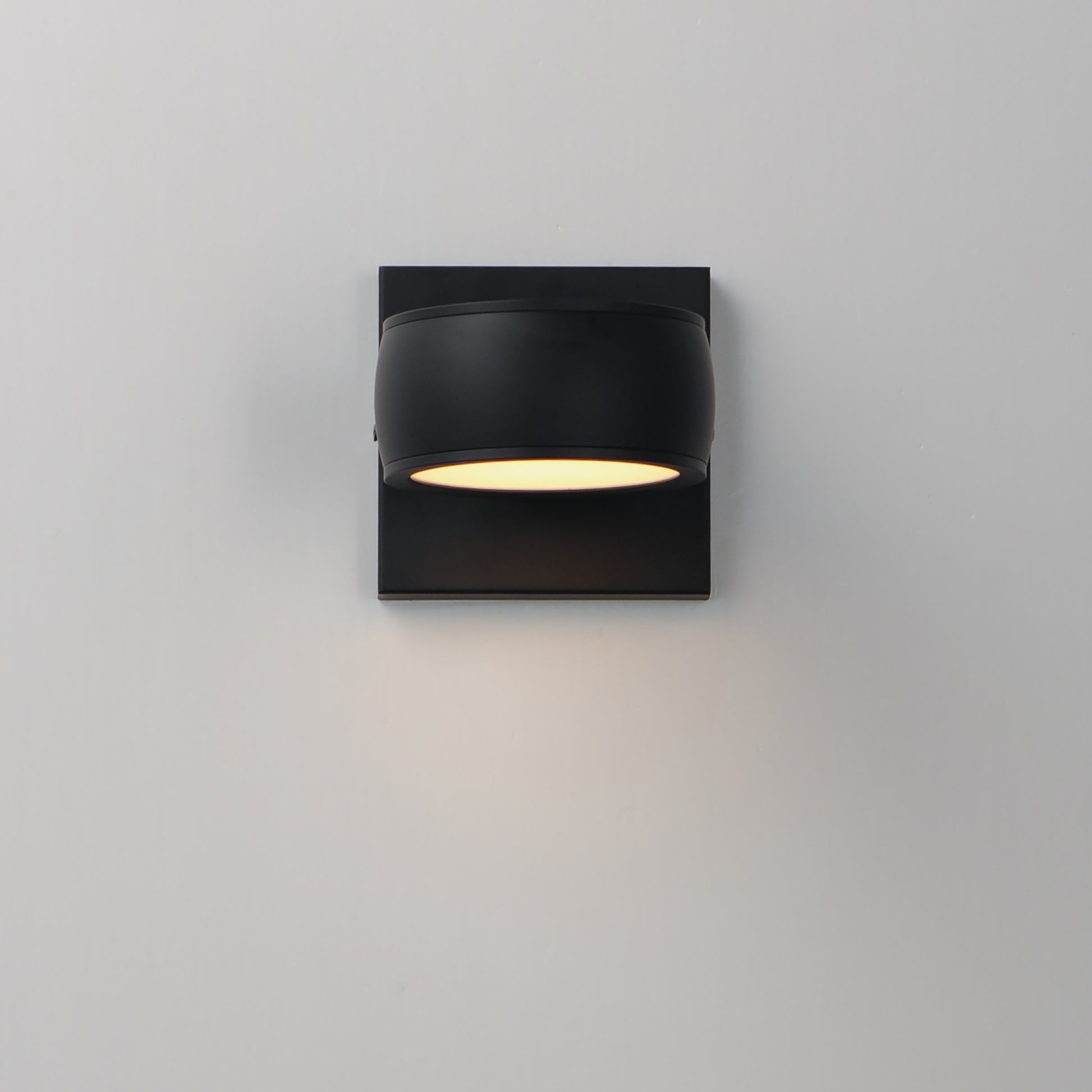 ET2 Modular LED Outdoor Wall Sconce