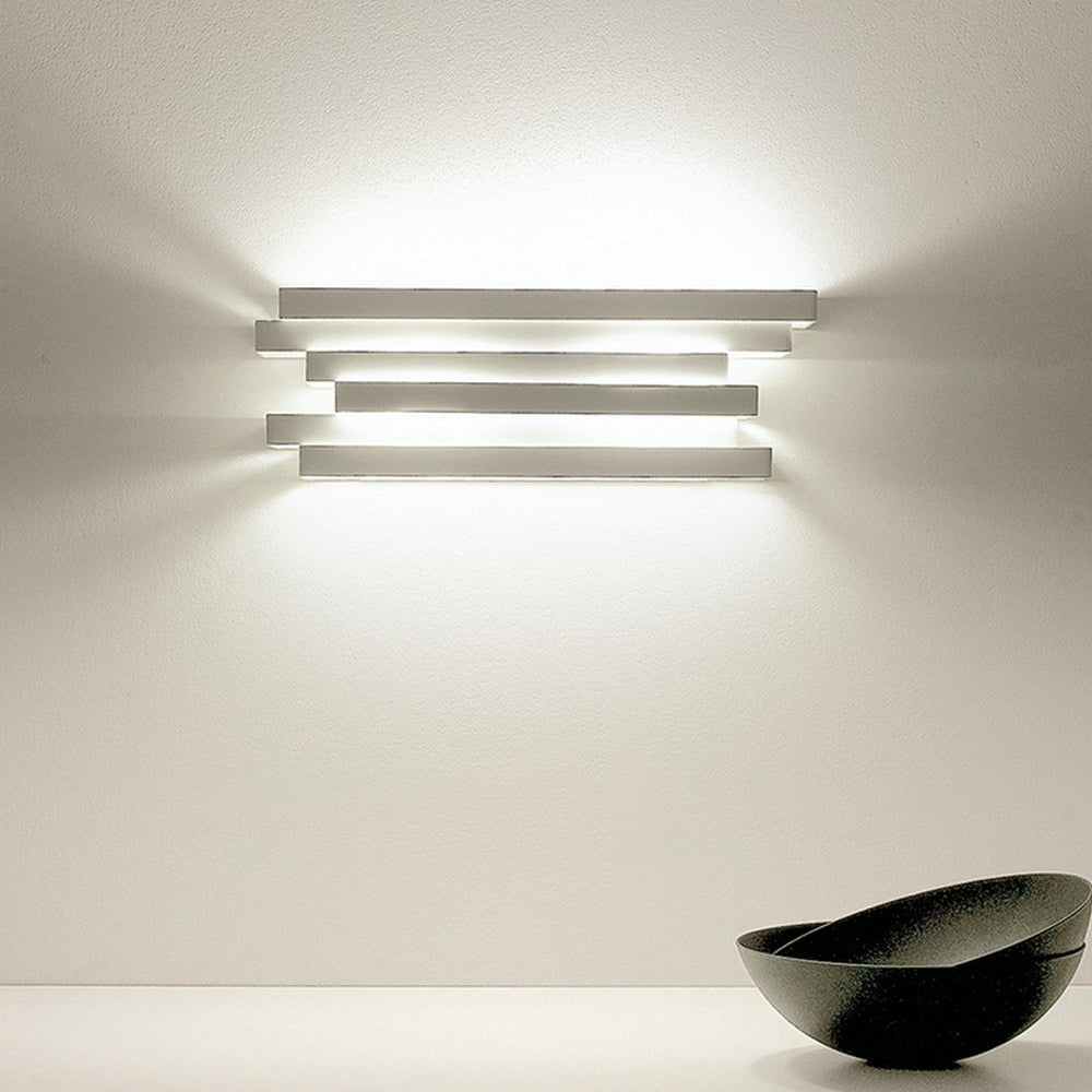 Escape 44 Wall Light by Karboxx