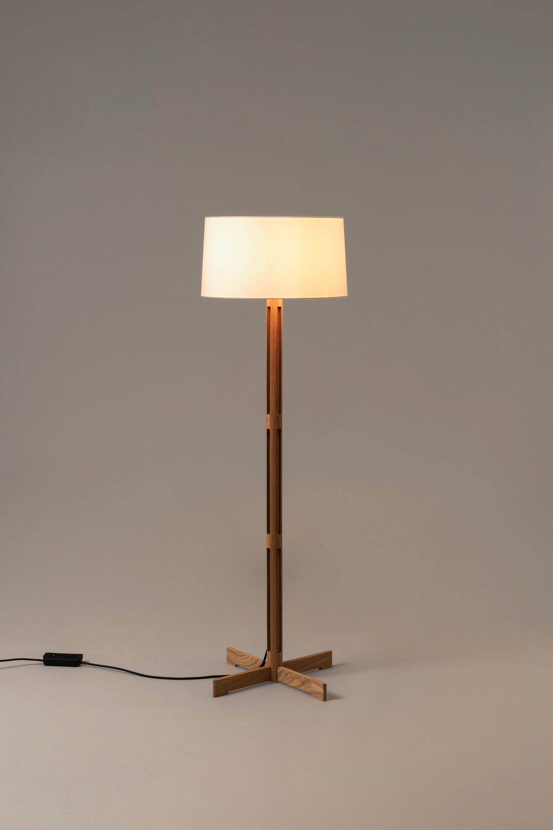 Santa & Cole FAD Fija Floor Lamp