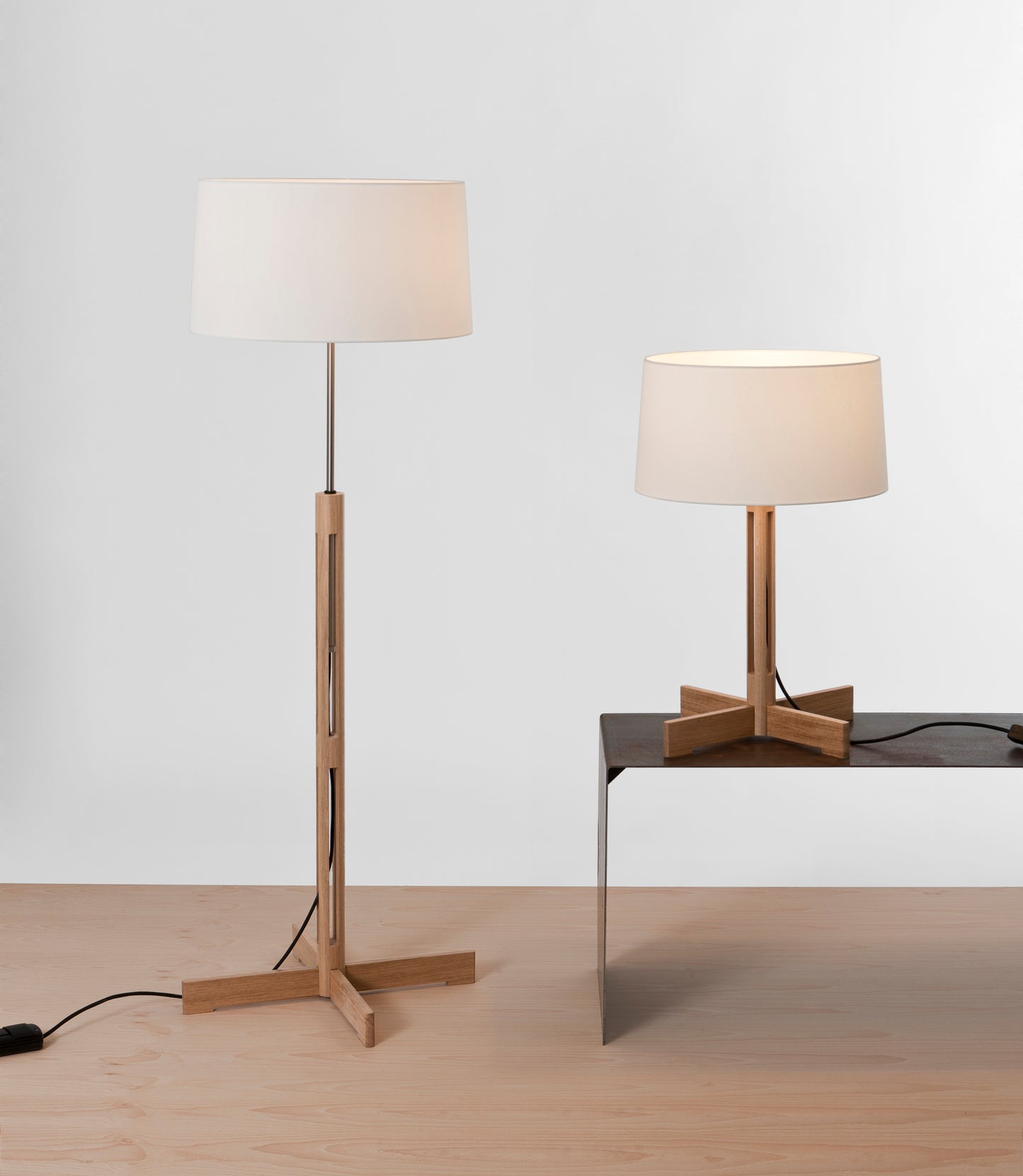 Santa & Cole FAD Fija Floor Lamp
