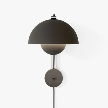 &Tradition Flowerpot Wall Lamp VP8