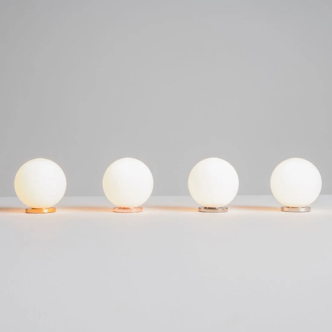 FontanaArte Pallina Table Lamp