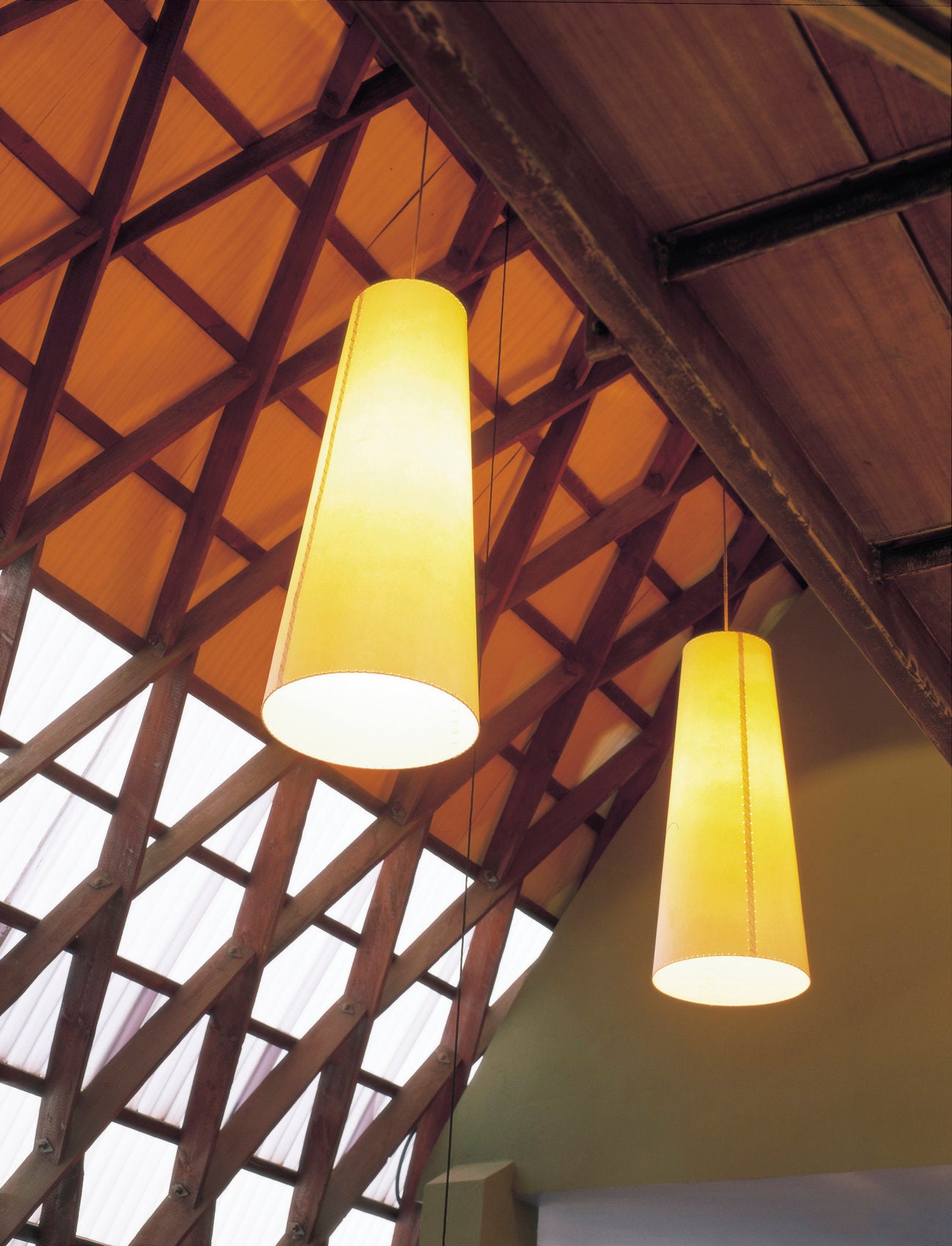 Santa & Cole GT4 Pendant Light