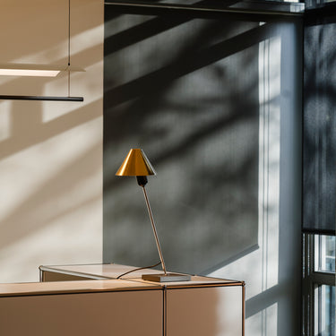 Santa & Cole Gira Table Lamp