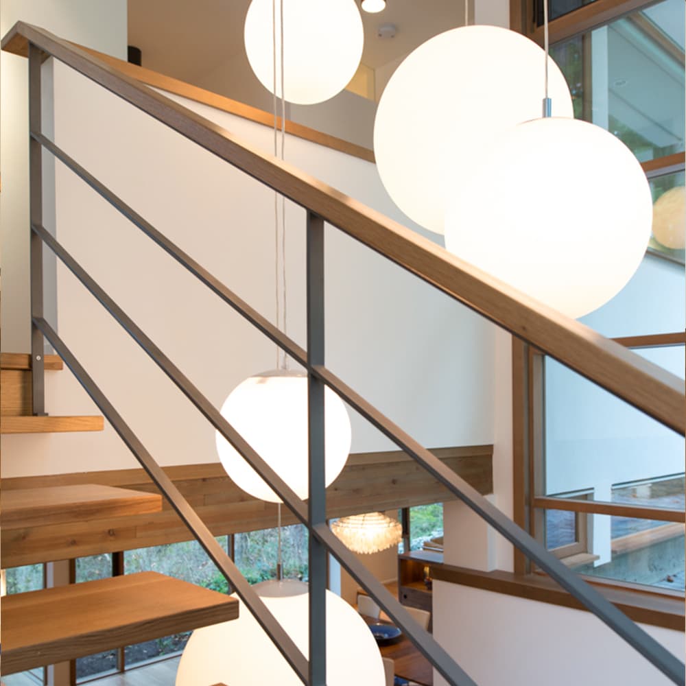 Viso Globo Pendant Light - LoftModern