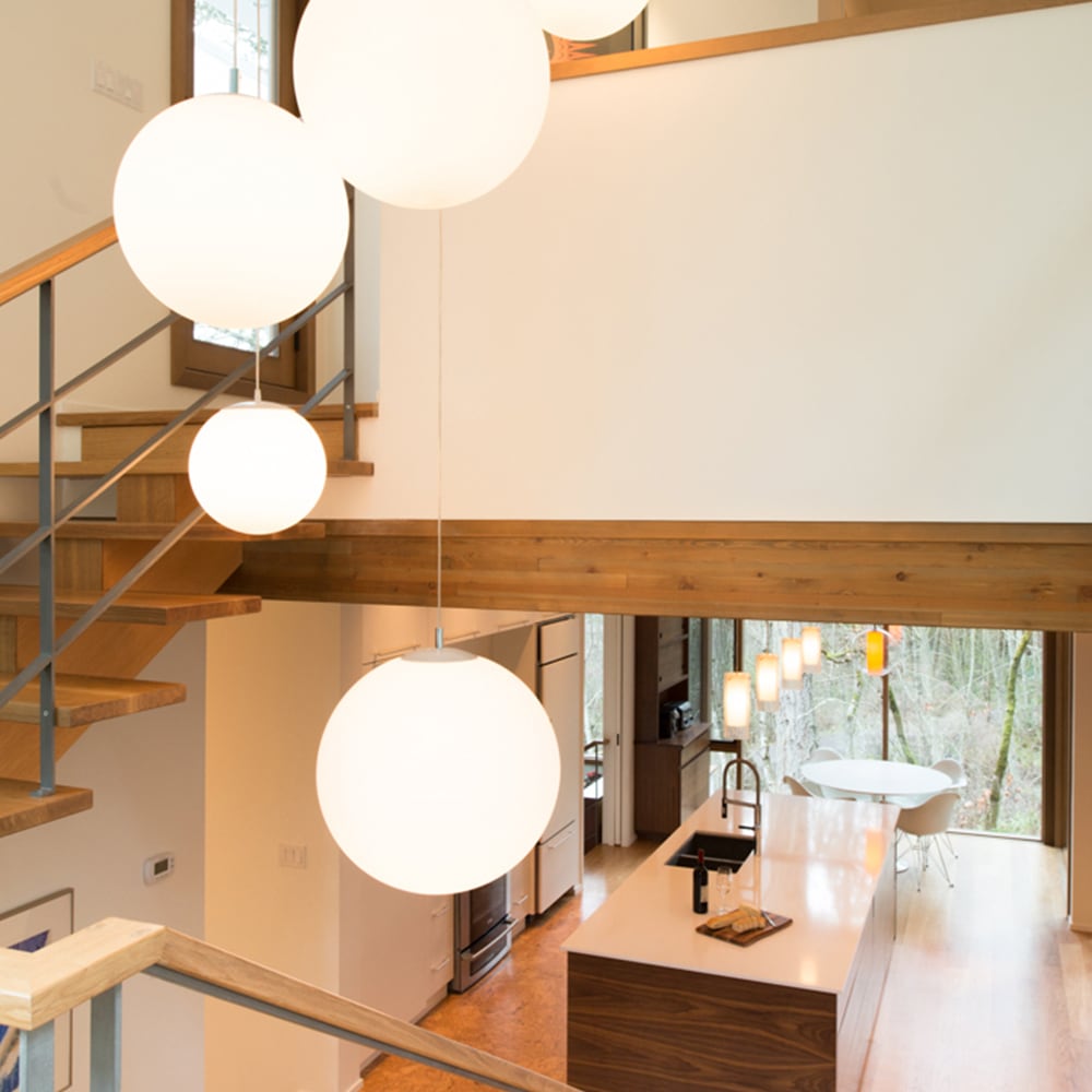 Viso Globo Pendant Light - LoftModern