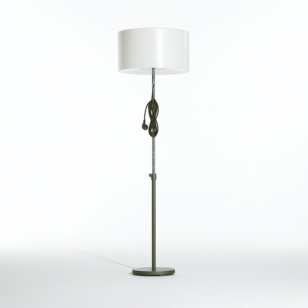 Harry Outdoor Floor Lamp by Carpyen