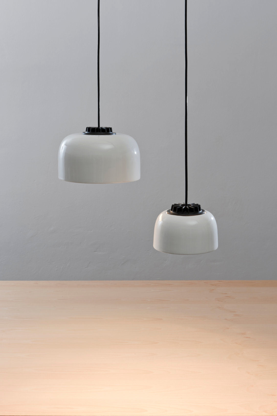 Santa & Cole HeadHat Bowl L Pendant Light