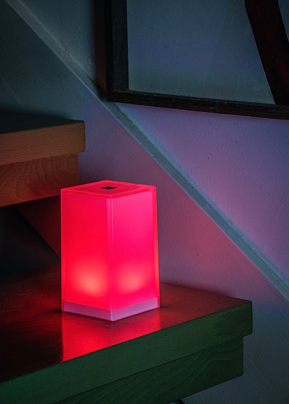 Hokare Cub Bluetooth LED Table Lamp by Smart & Green