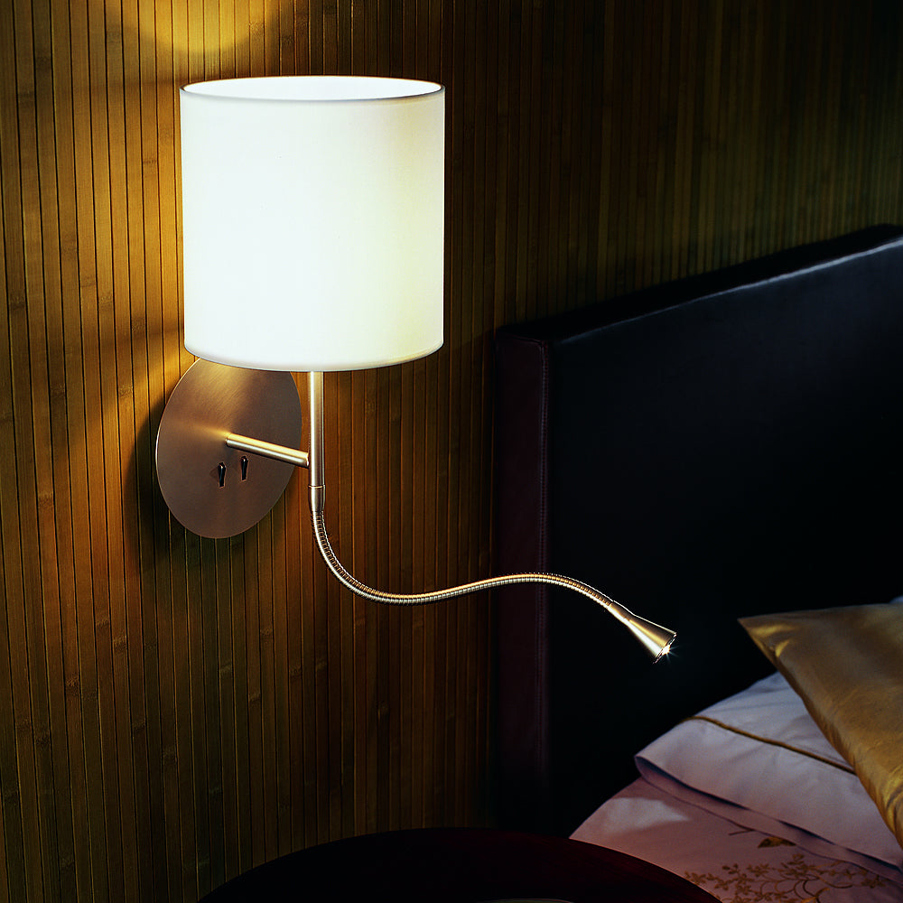 Hotel Python Wall Light Round by Carpyen