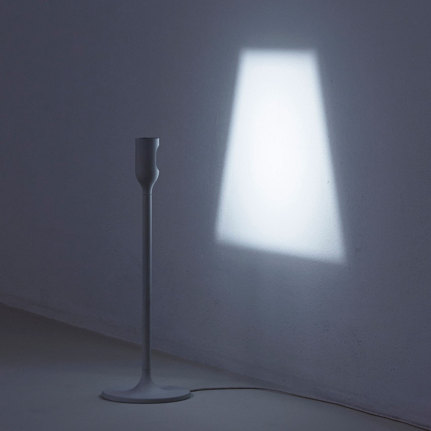 Innermost Yoy Table Lamp