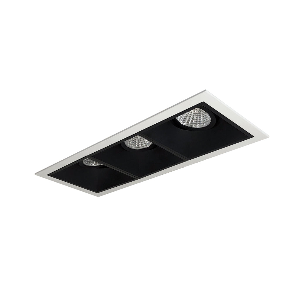 Nora Lighting Iolite MLS Three Head, Flanged