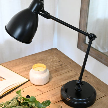 Wireless Onyx Cordless Task Lamp Black Metal side profile