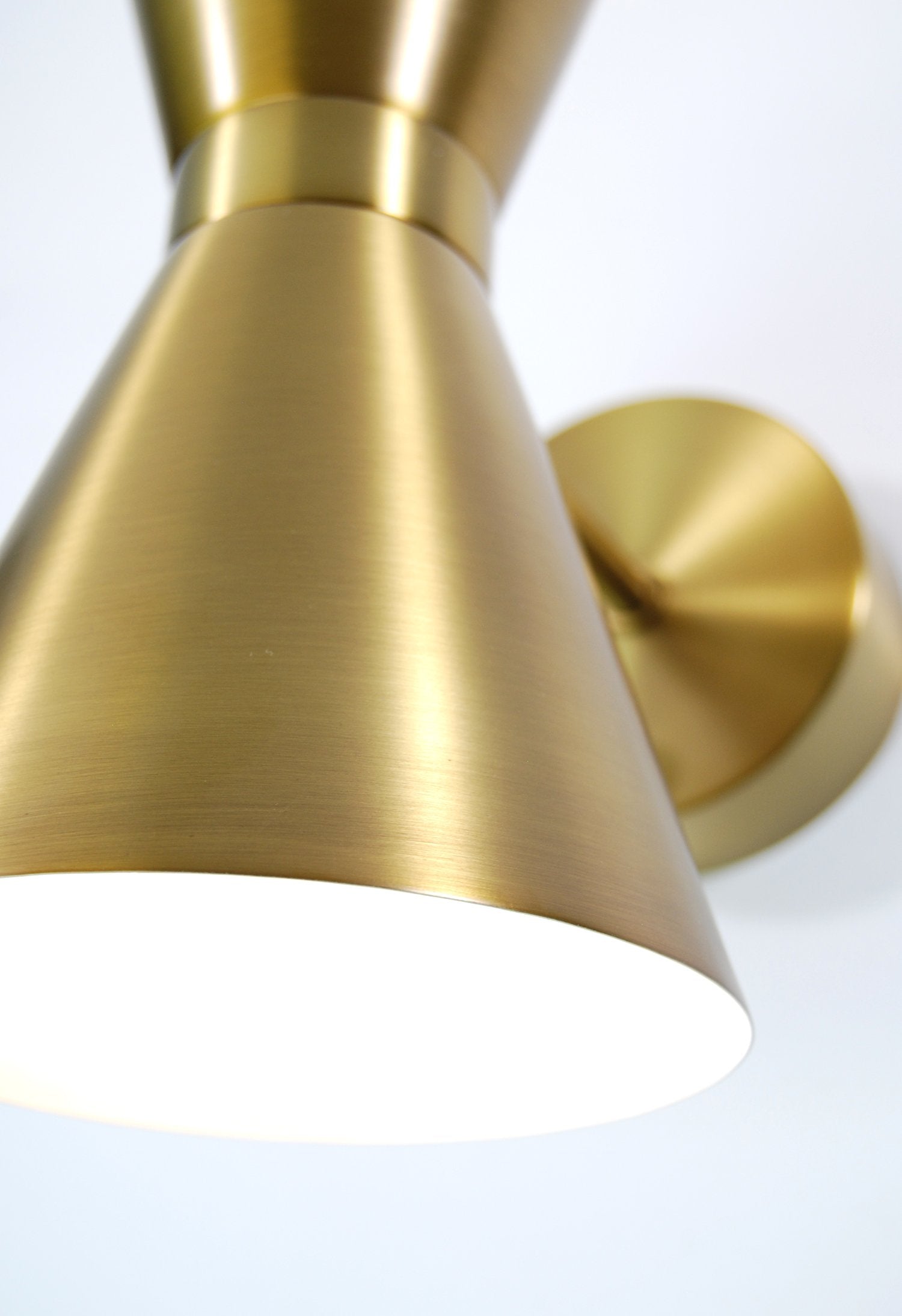 Elegant Cordless Wall Sconce - Antique Brass Design