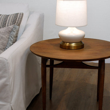 Elegant Table Lamp in Ivory Antique Brass