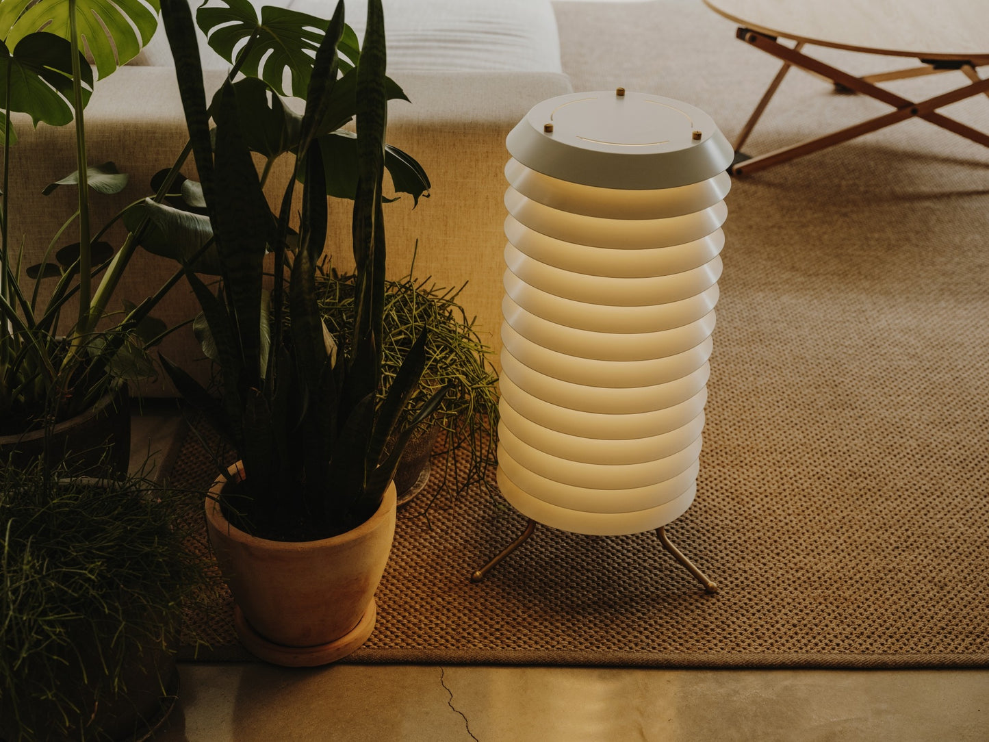 Santa & Cole Maija 30 Floor Lamp