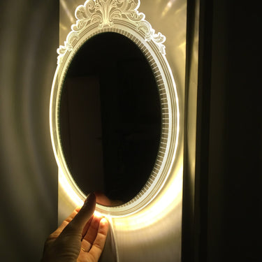 Marra Mirror Table lamp of Studio Cheha