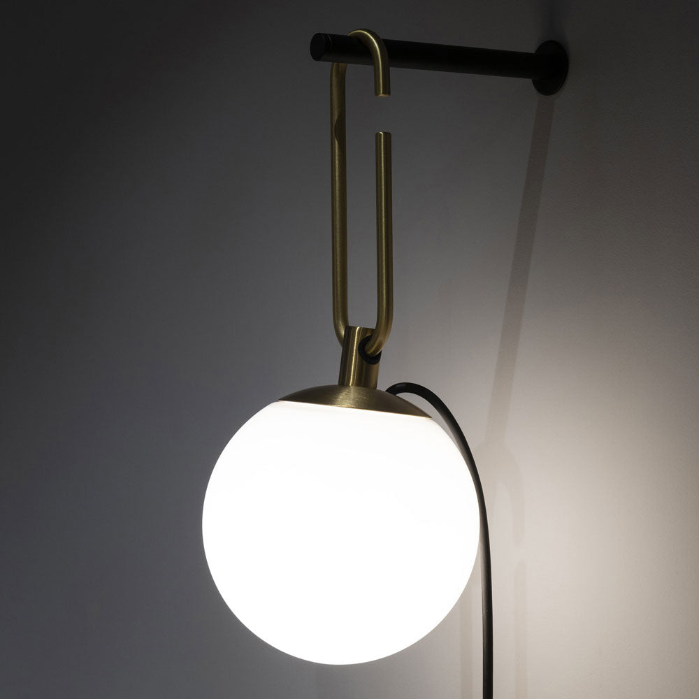 Artemide Nh Wall Light