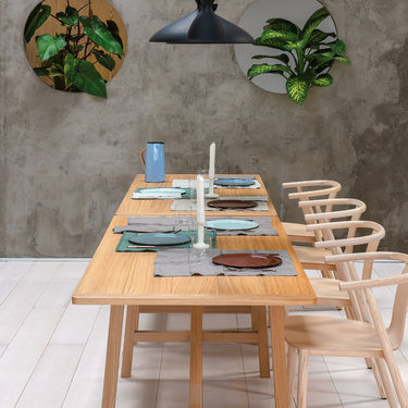 Pretty Wide Pendant Light of Nyta