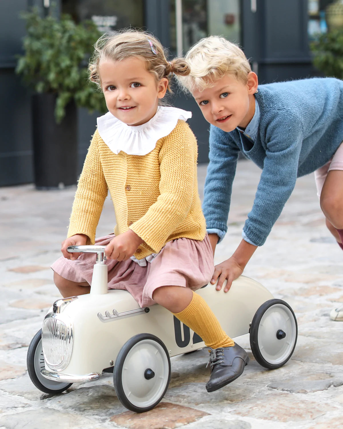 Baghera Ride-On Rider Roadster Ivory White