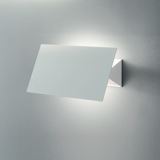 Shadow Wall Light Small by Karboxx