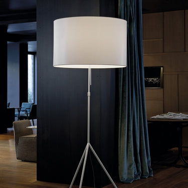 Signora Floor Lamp by Carpyen