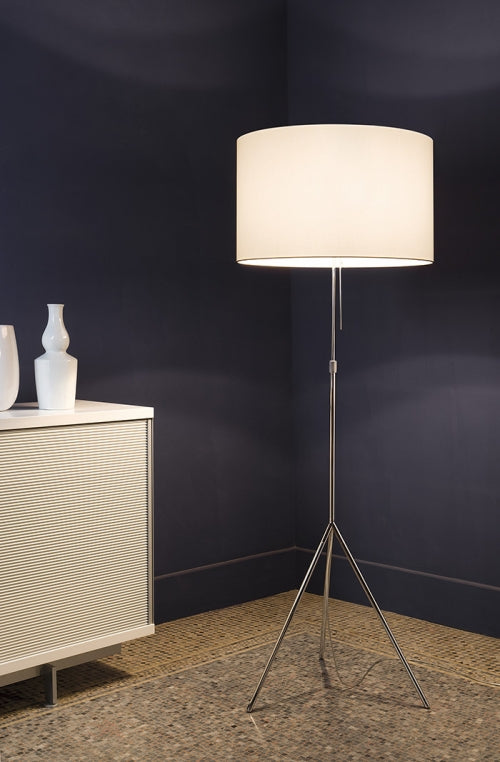 Signora Floor Lamp by Carpyen