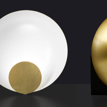 Modern designer Siro 287 table lamp with oblique LED light by Marta Perla